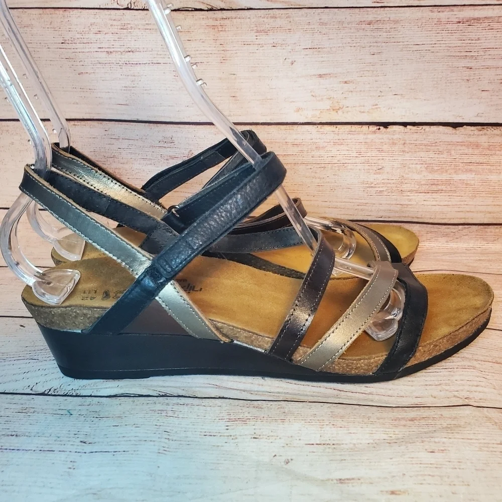 Naot Womens EU 42 US 11 Hero Black/Walnut Leather Wedge Strappy Sandals